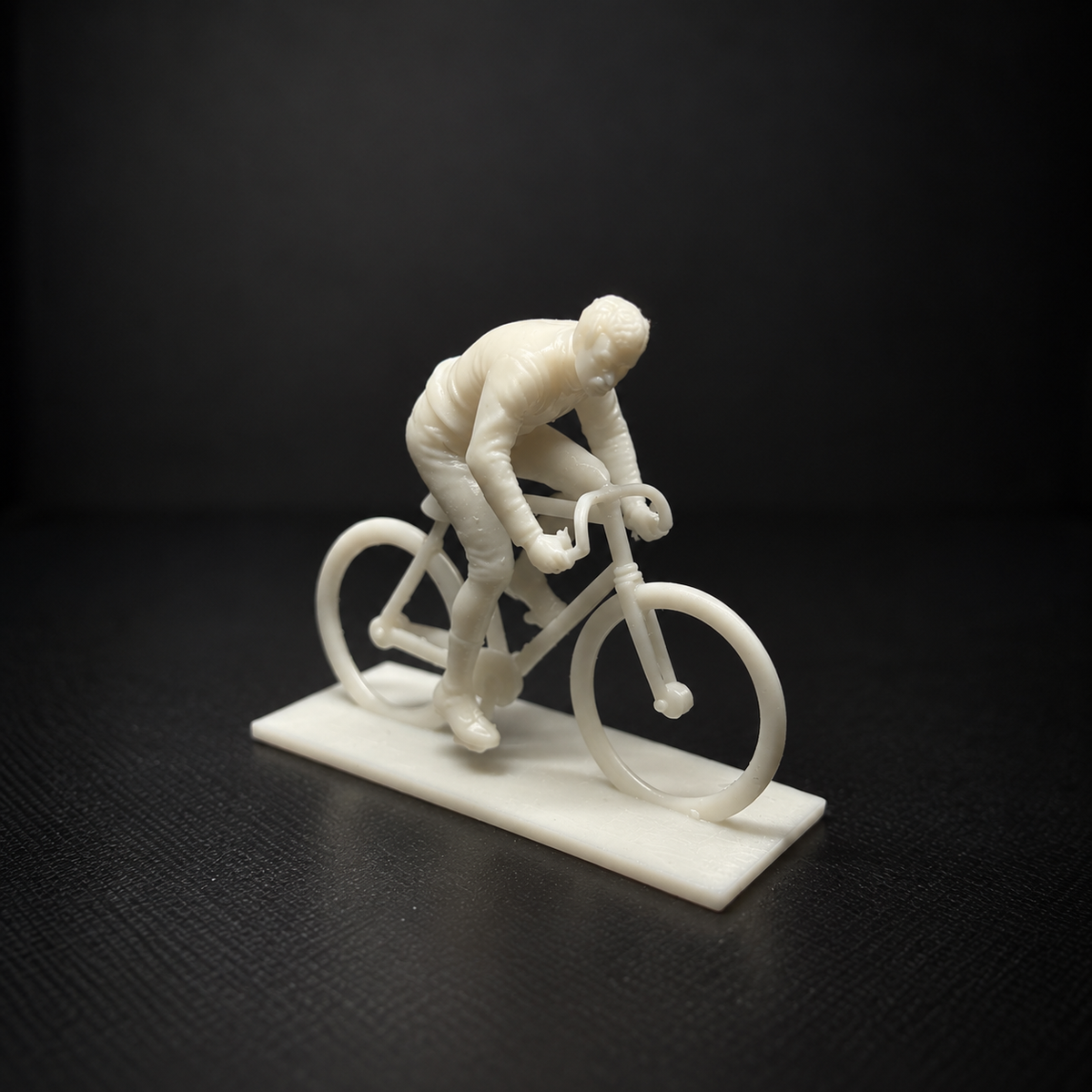 Maurice Garin – Figurilla Ciclista en Miniatura (Impresión 3D)